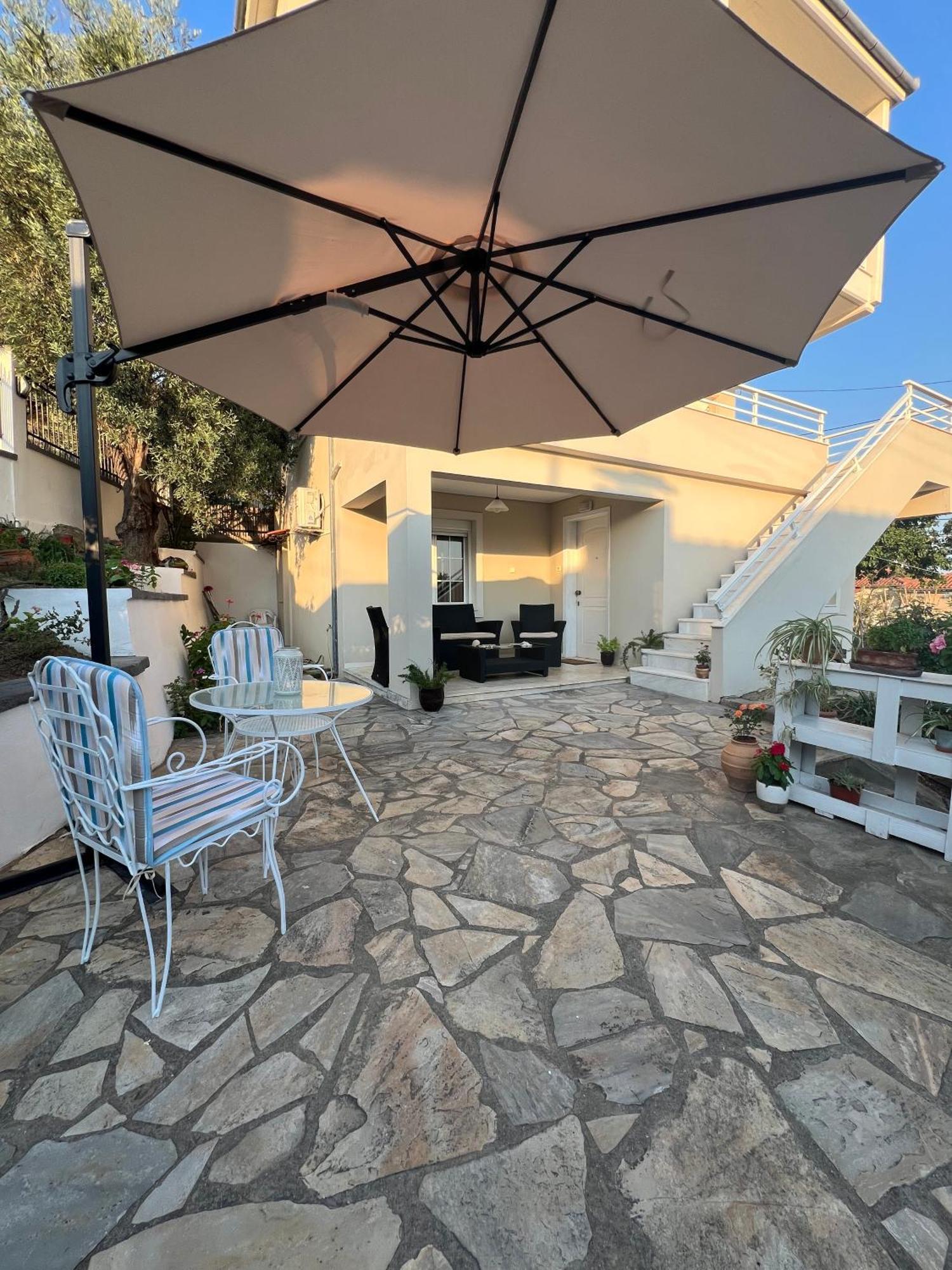Aiolos Seaside Apartment Marathos  Ngoại thất bức ảnh